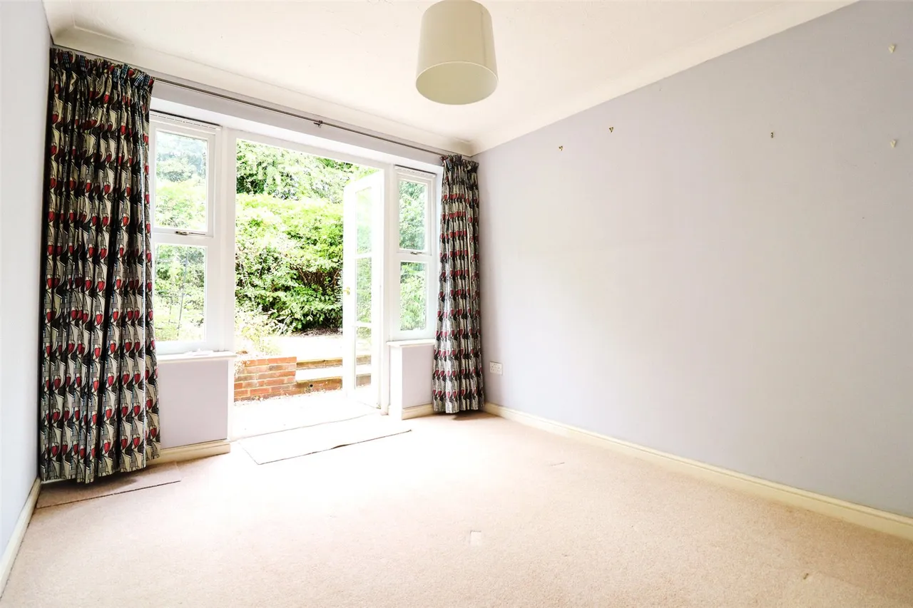 Decouttere Close, Church Crookham, Fleet, Hampshire, GU52 0UR, photo 5