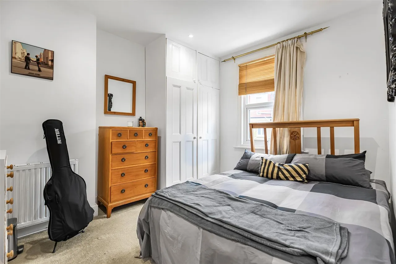 White Hart Lane, Barnes, SW13, photo 5