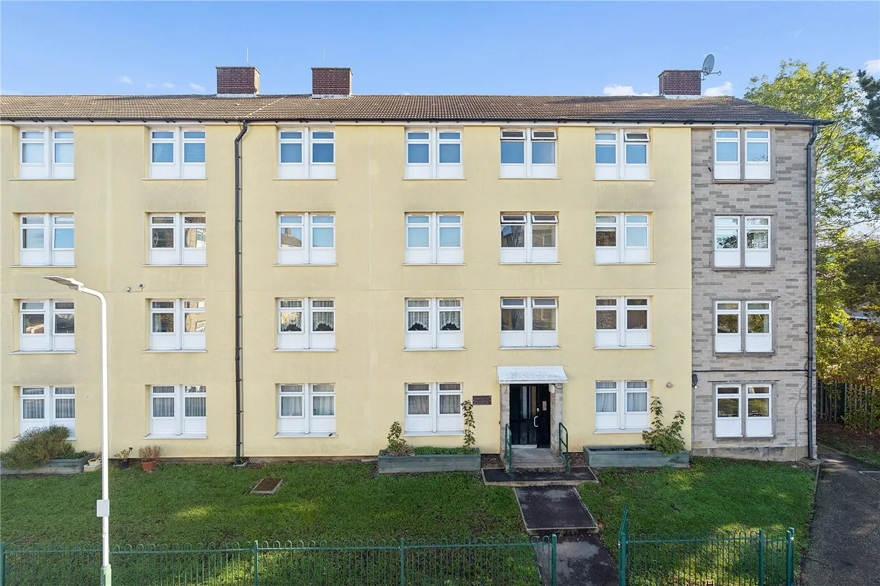 Prospect Place, Collier Row, RM5, photo 9