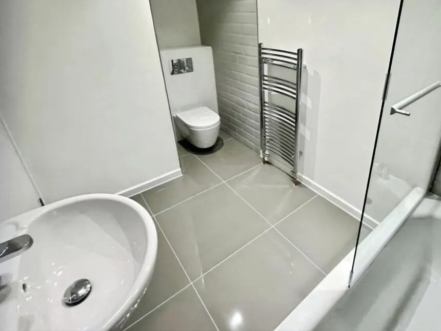 Vineyard Close, London, SE6, photo 3