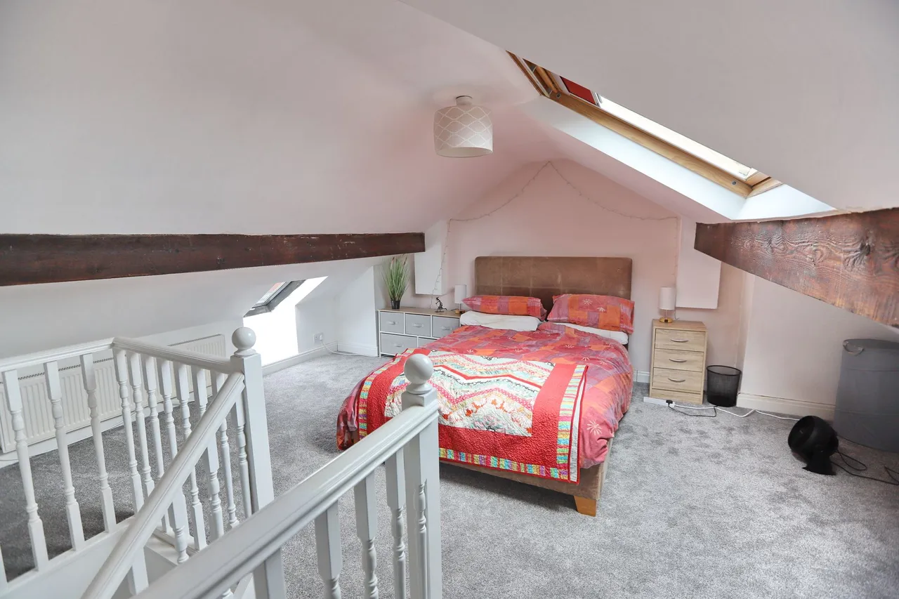Grosvenor Street, Prestwich, M25, photo 11