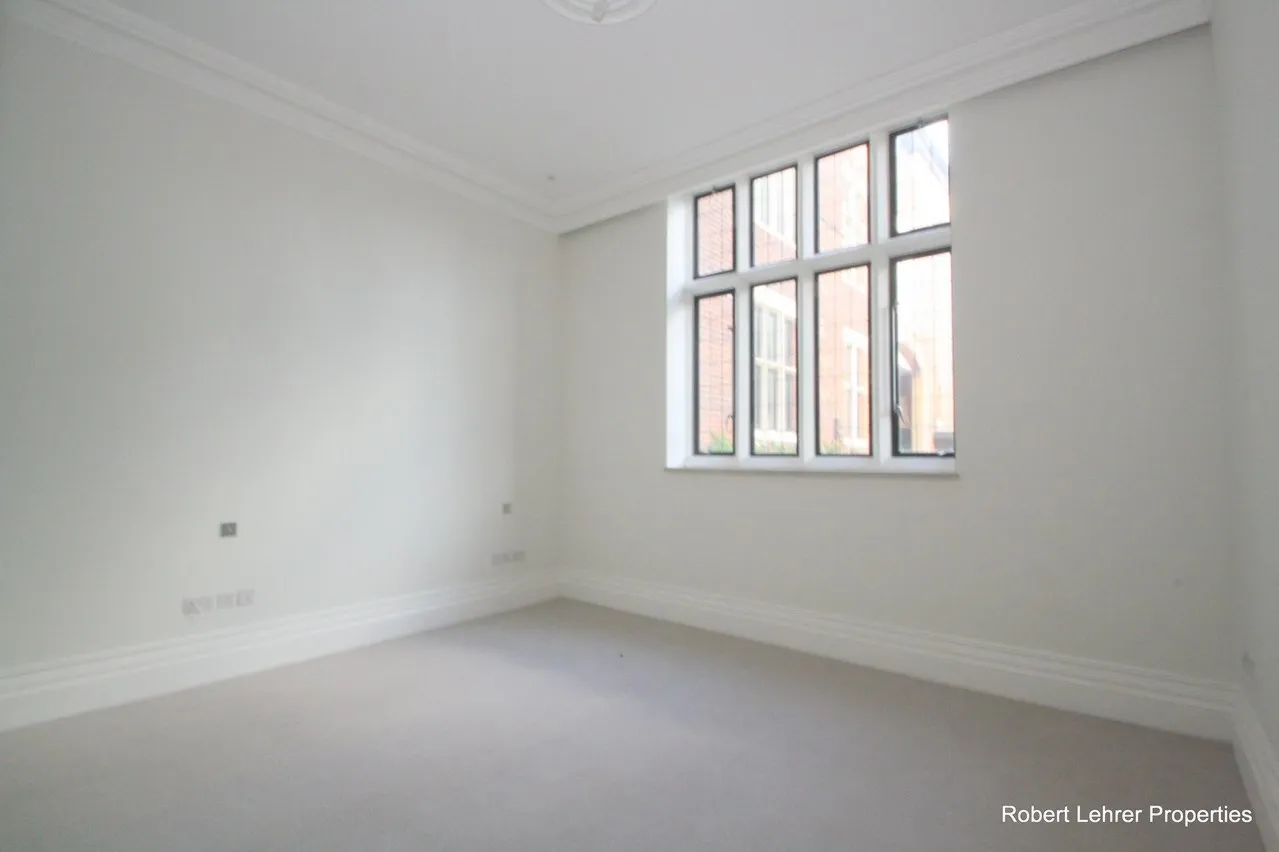 The Ridgeway, Mill Hill, NW7 4BF, photo 5