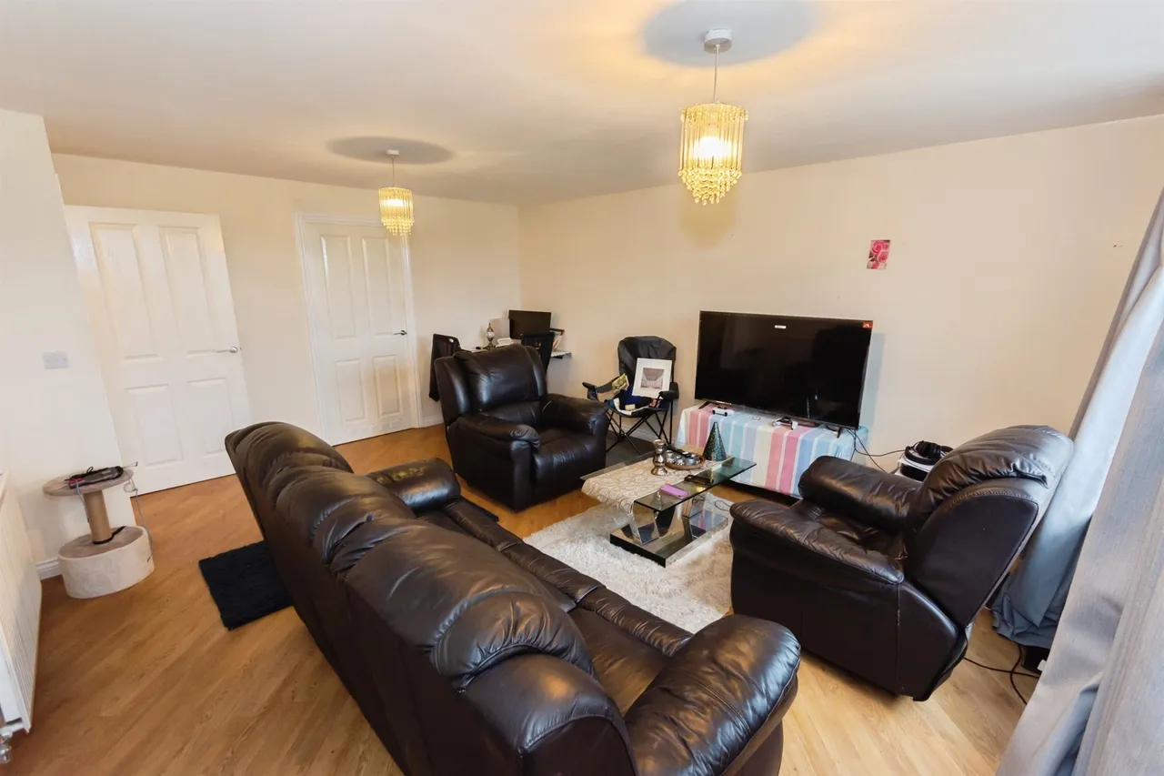 Wharf Lane, Solihull, photo 4