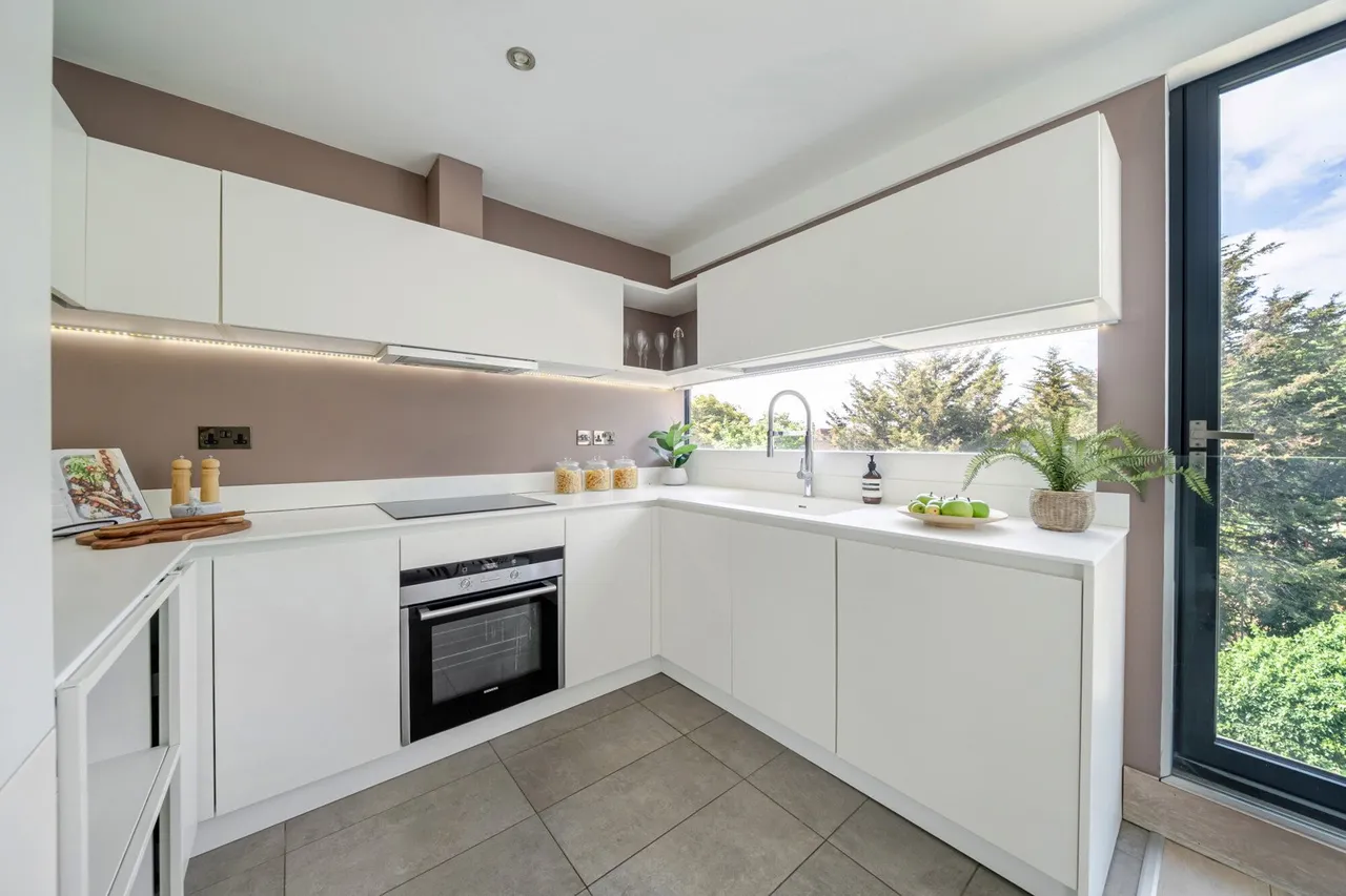 Bromar Road, SE5, photo 15