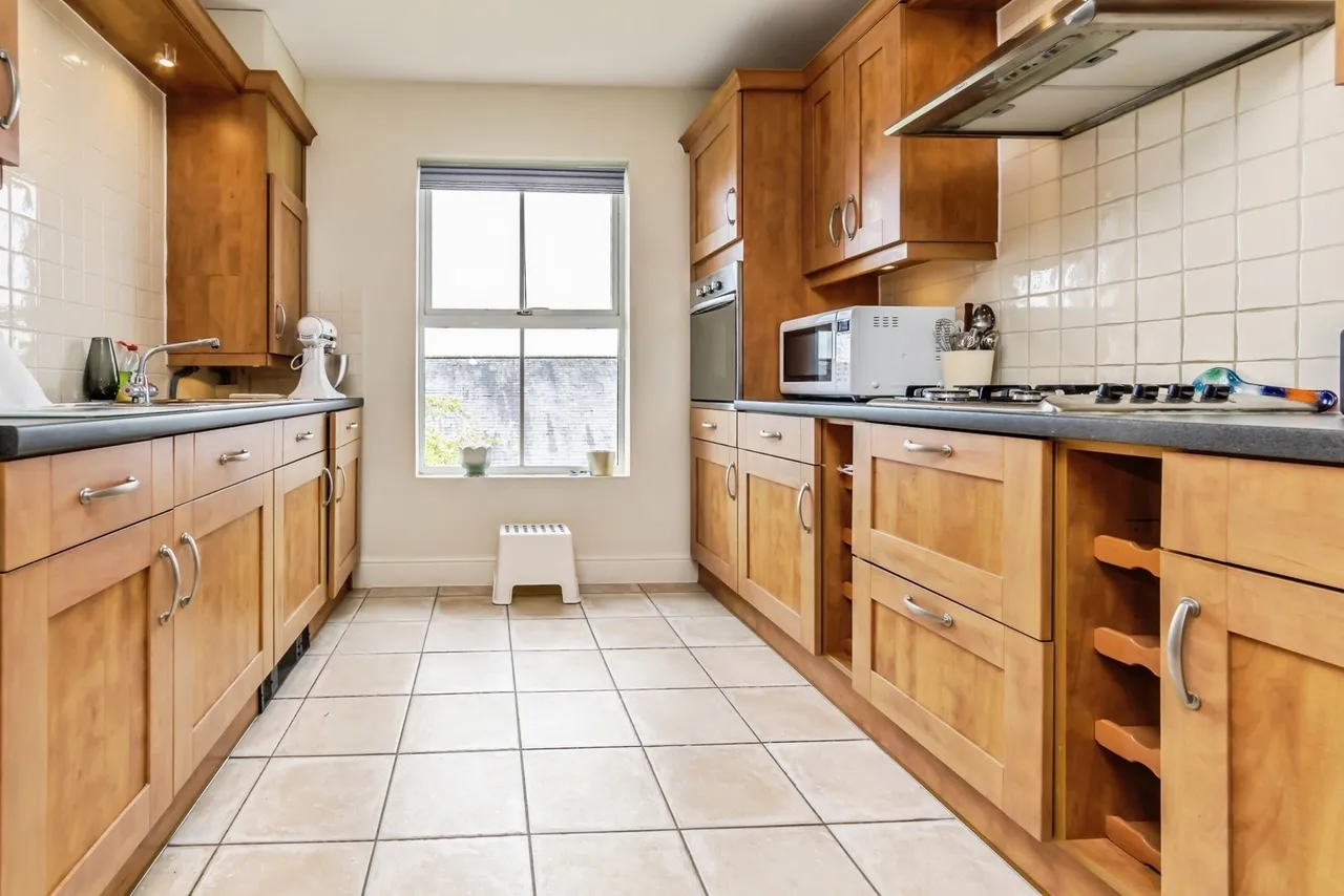 Coldstream Road, Caterham, Surrey, CR3, photo 3