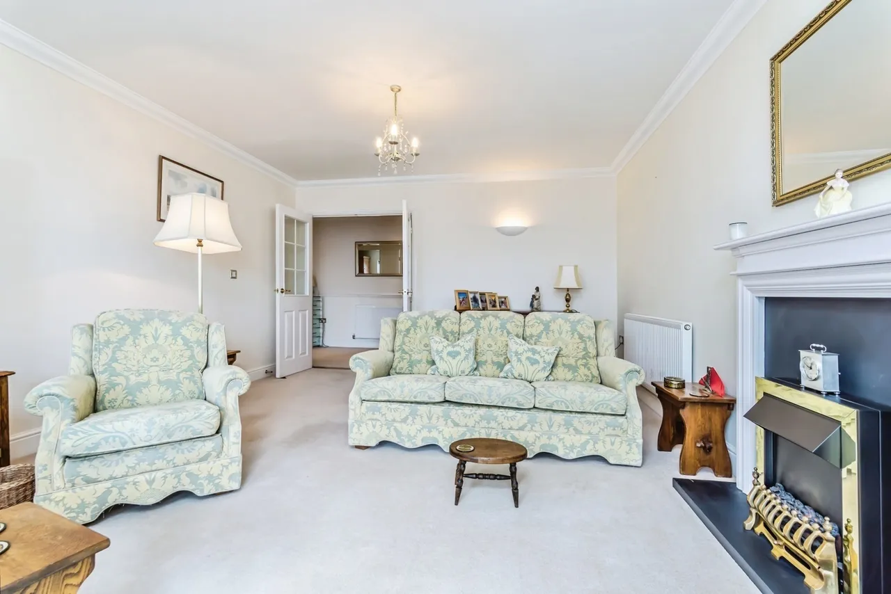 Coldstream Road, Caterham, Surrey, CR3, photo 13