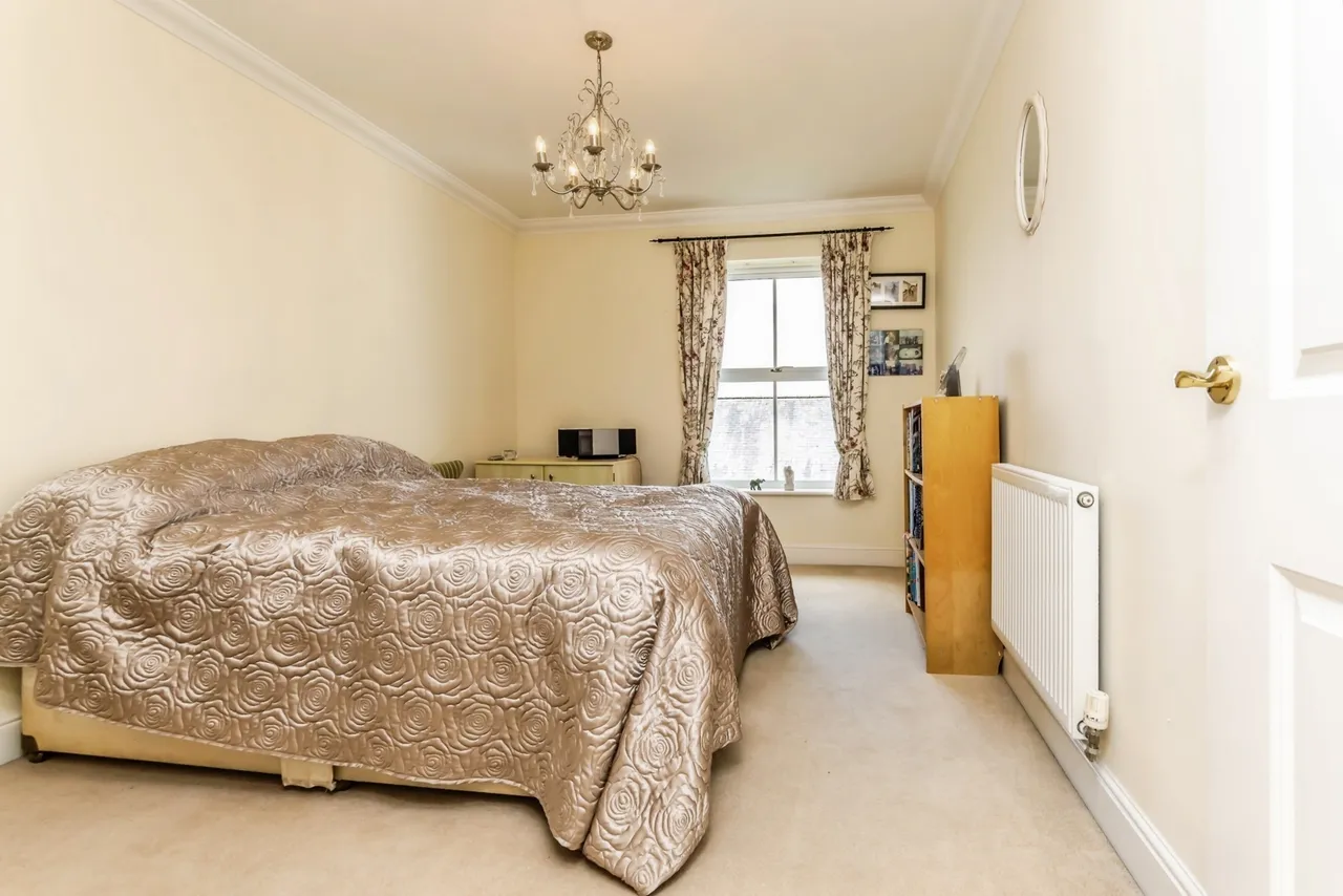 Coldstream Road, Caterham, Surrey, CR3, photo 7