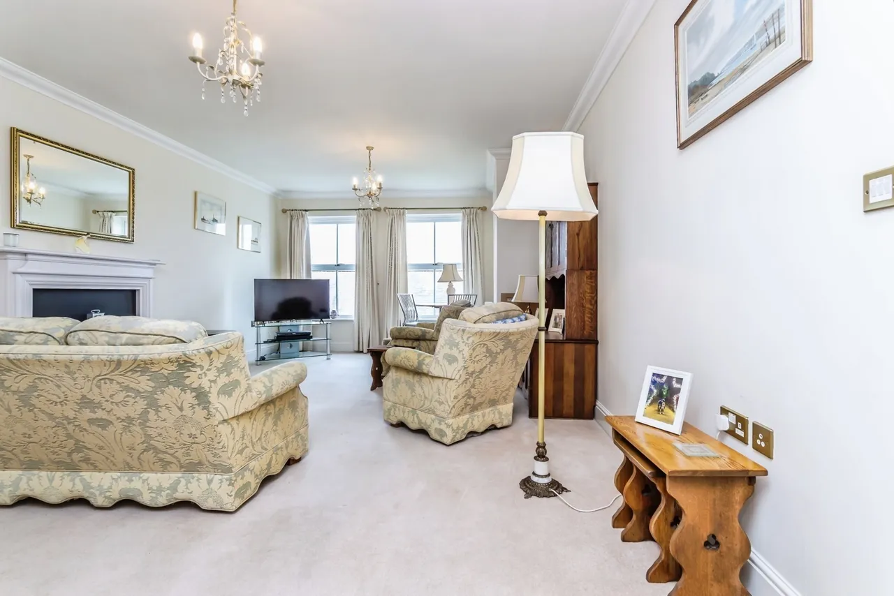 Coldstream Road, Caterham, Surrey, CR3, photo 11