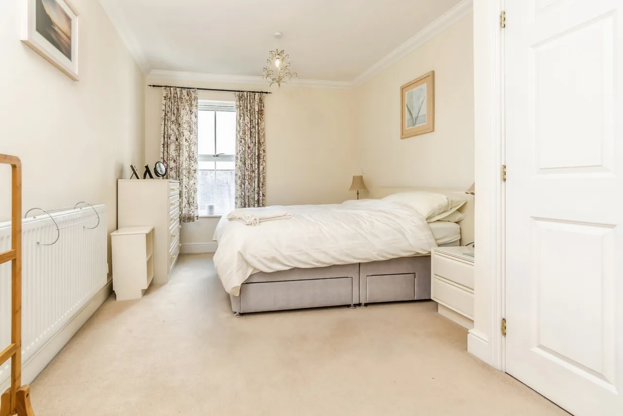 Coldstream Road, Caterham, Surrey, CR3, photo 6