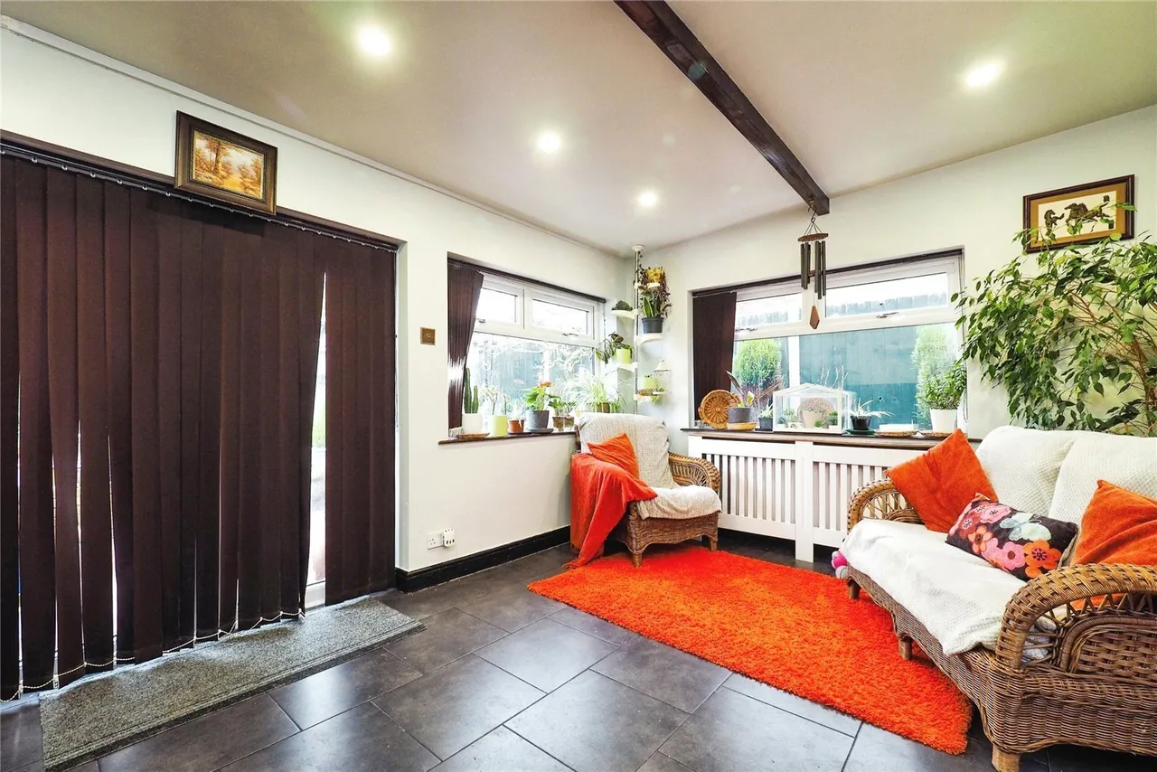 Dennis Avenue, Beeston, Nottingham, Nottinghamshire, NG9, photo 9