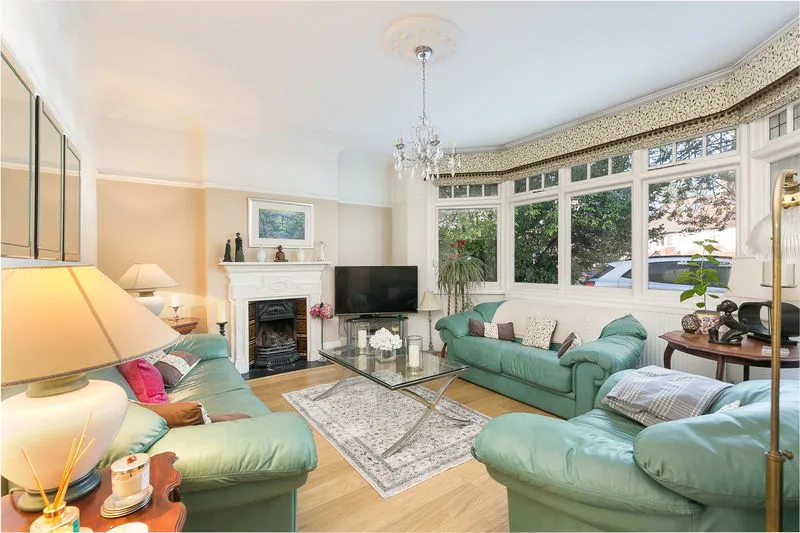 Riddlesdown Road, Purley CR8 1DJ, photo 5