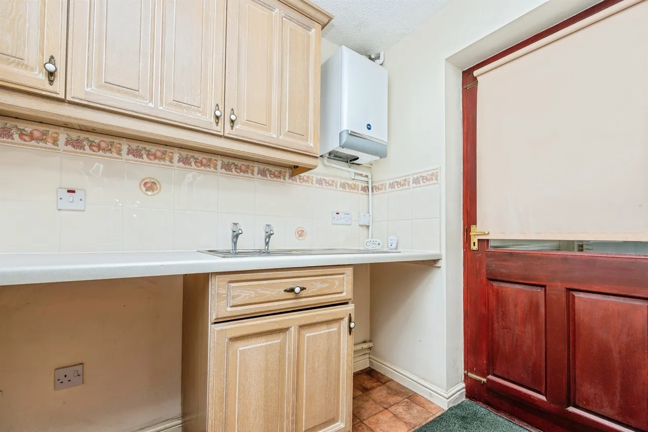 Hever Avenue, Worcester, WR4, photo 9