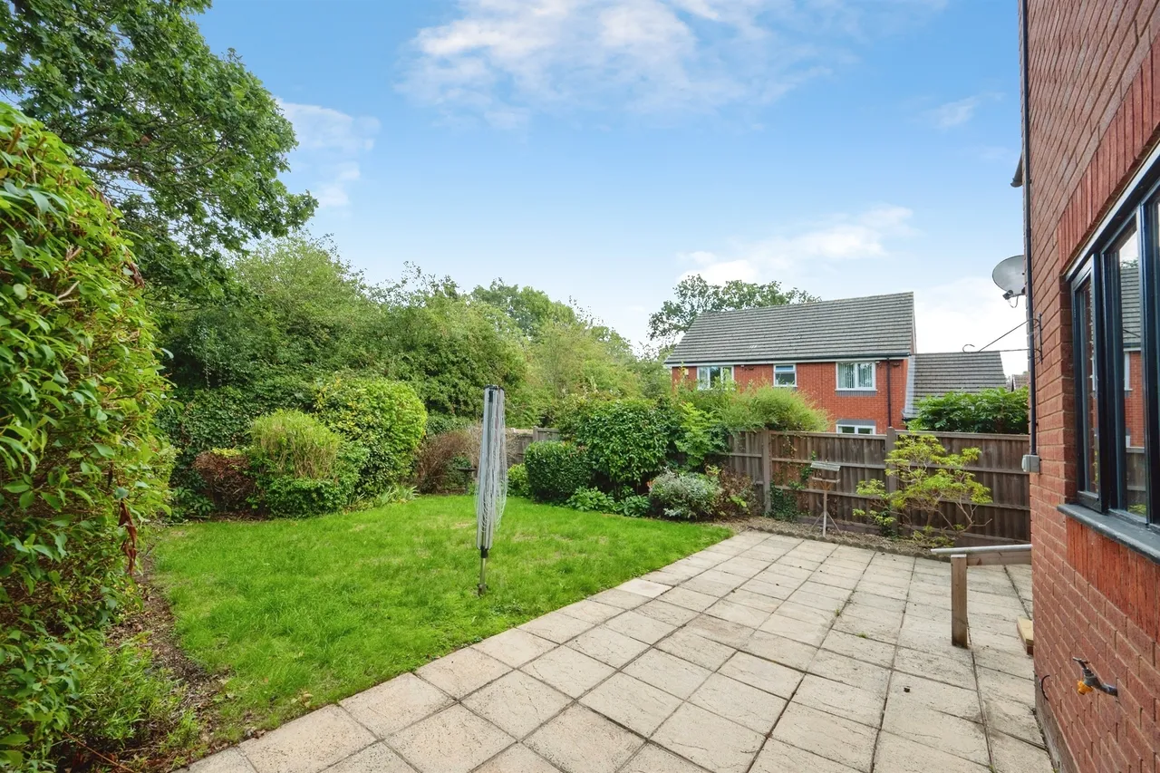 Hever Avenue, Worcester, WR4, photo 24