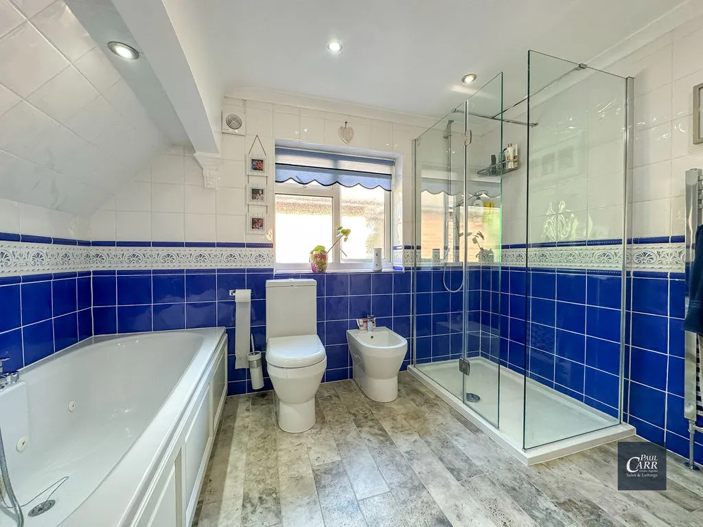 Inglewood Grove, Streetly, B74, photo 27