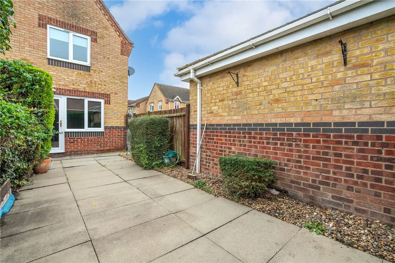 Buttercup Court, Deeping St. James, PE6, photo 12