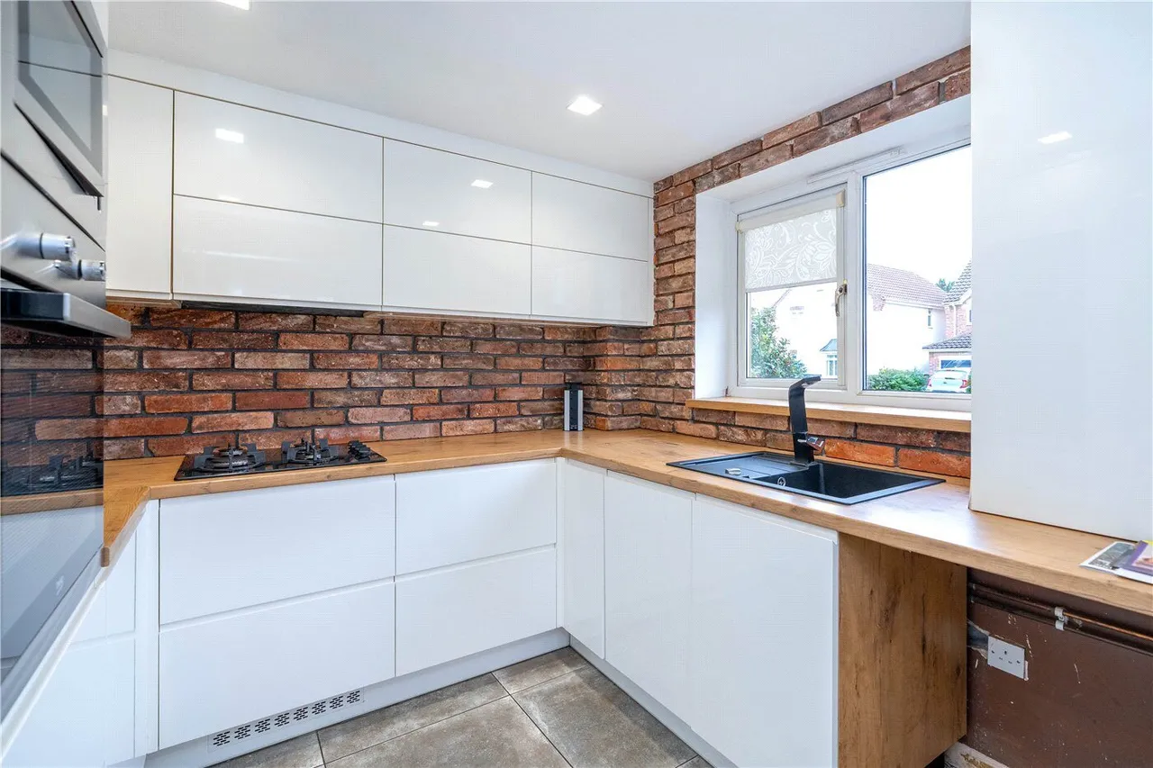 Buttercup Court, Deeping St. James, PE6, photo 6