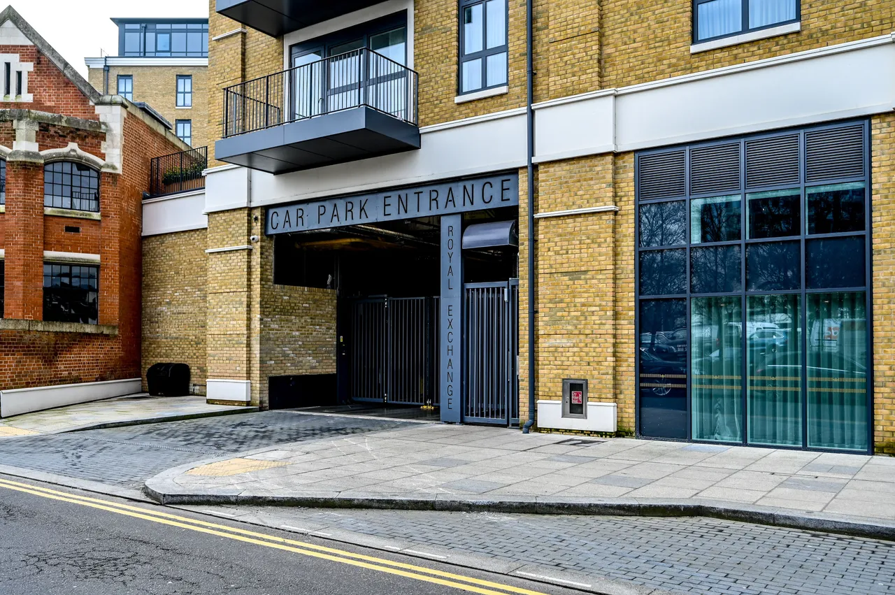 Kingston Upon Thames, KT1, photo 17