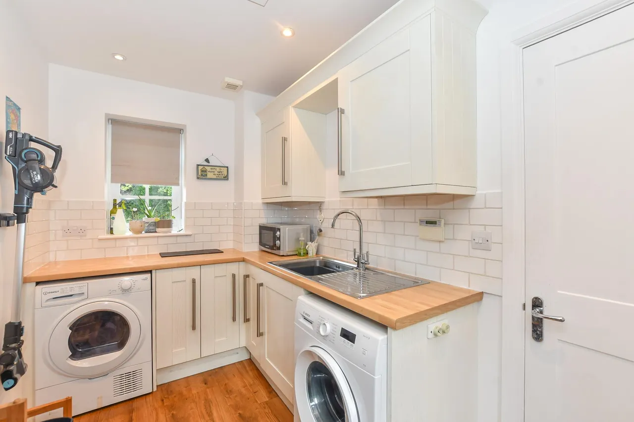 Tibbs Court Lane, Brenchley, TN12, photo 25