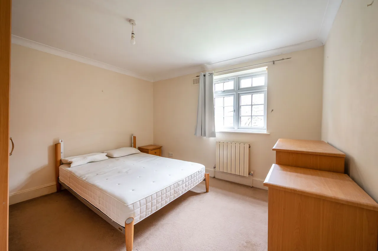 2 Southfields Court, Albert Drive, London, photo 5