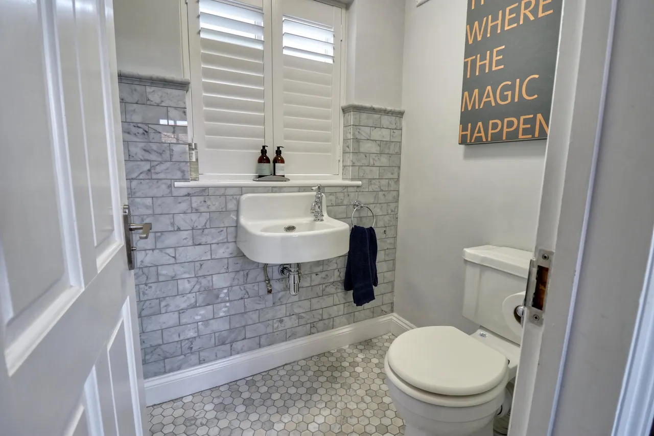 Old Harlow, CM17, photo 17