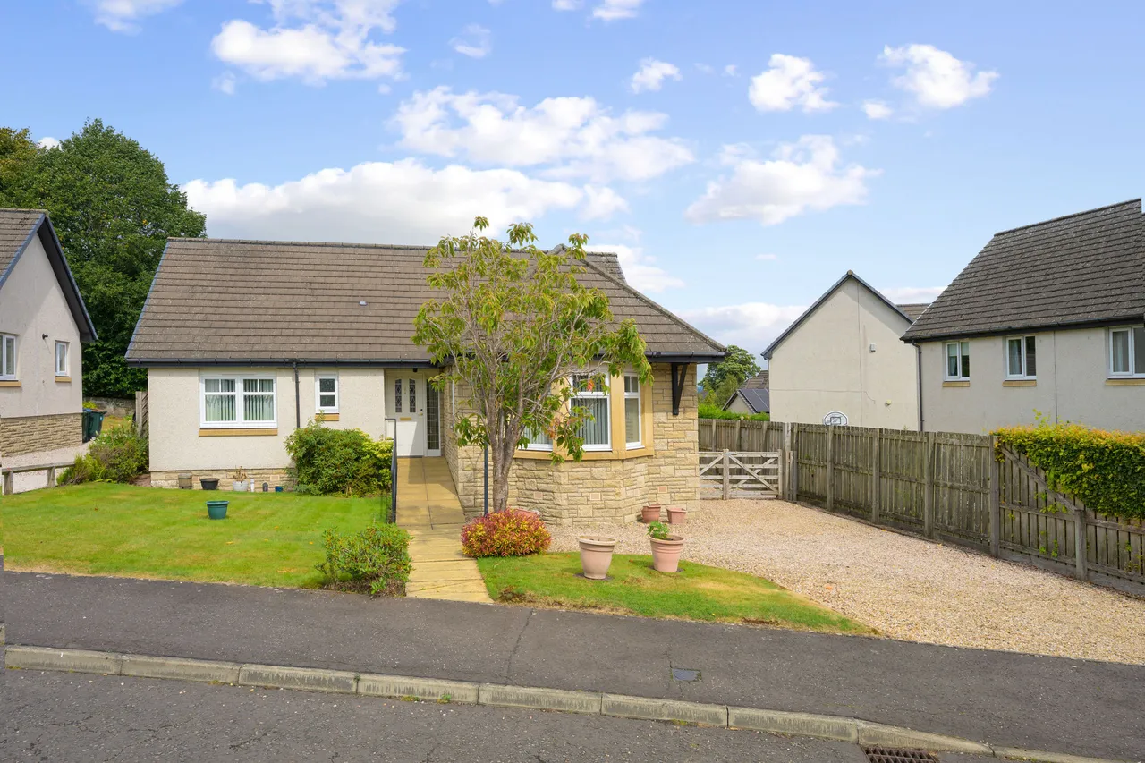 3 bed house for sale — Lundies Walk, Auchterarder, PH3 1BG