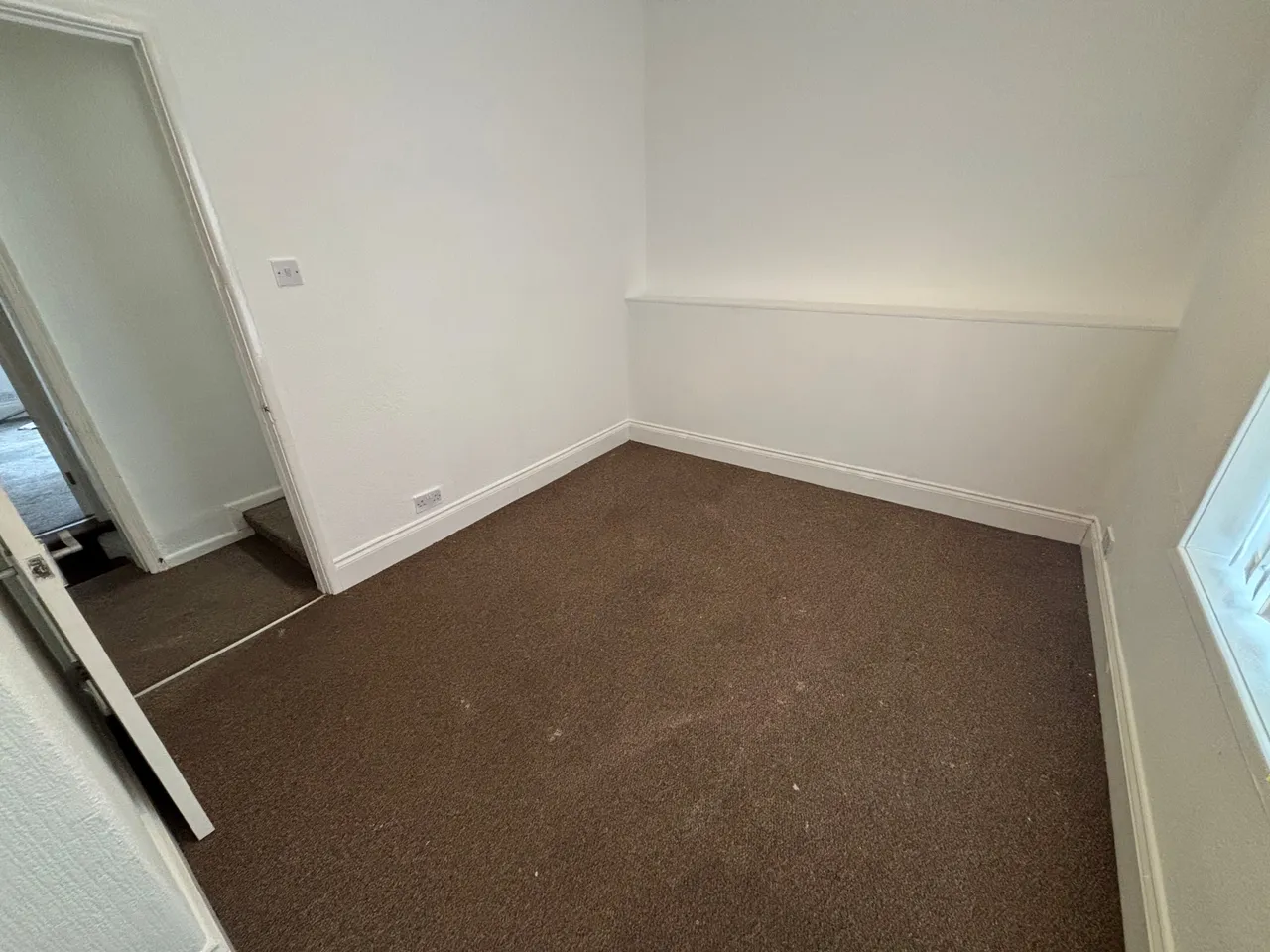 Bolton Street, SK5, photo 7