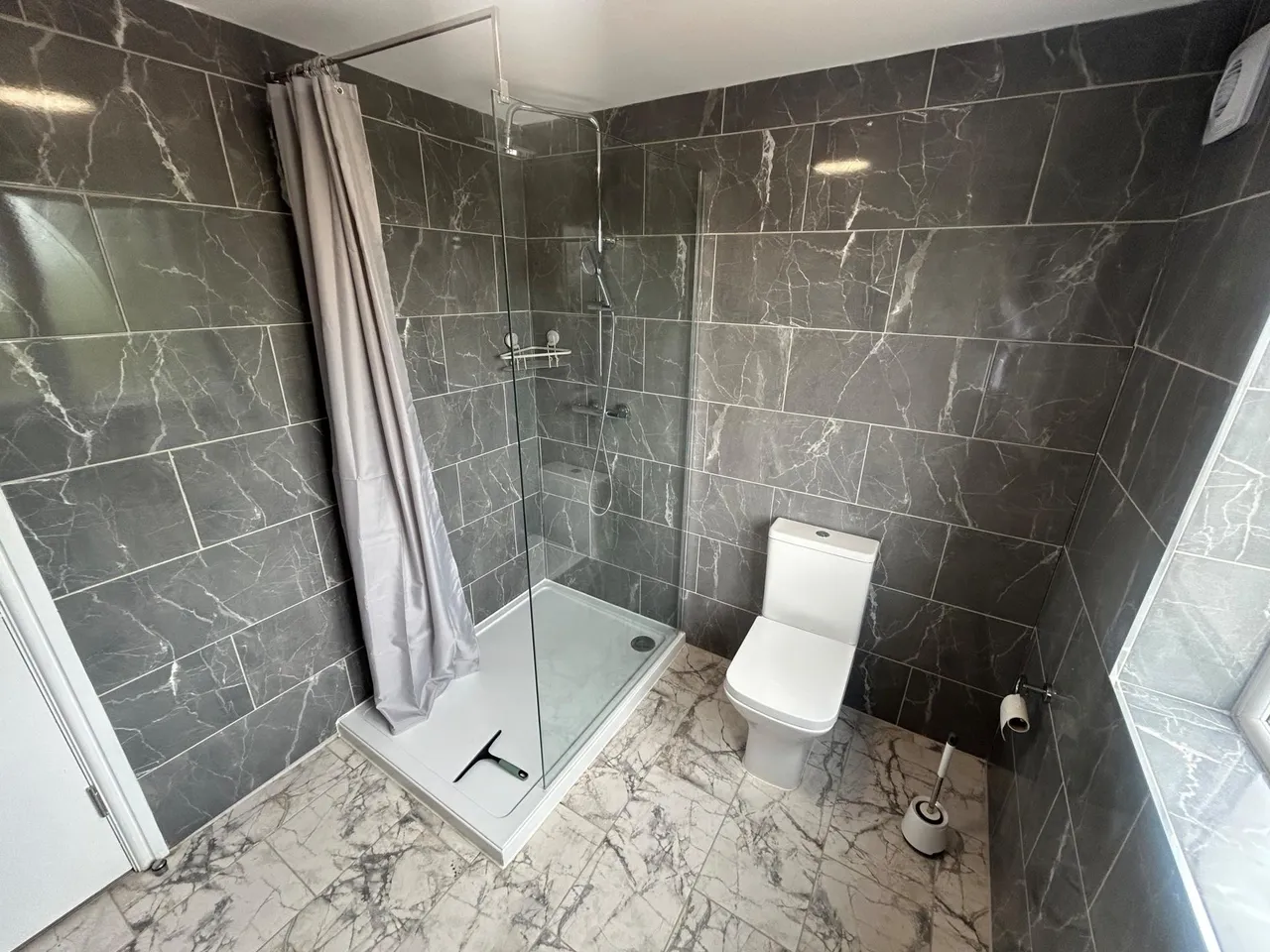 Rosliston Road, Room, DE15, photo 4