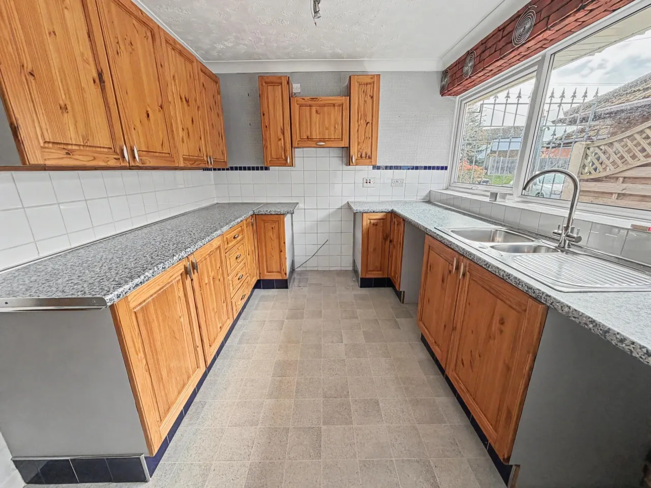 Green Lane, Bradwell, photo 8