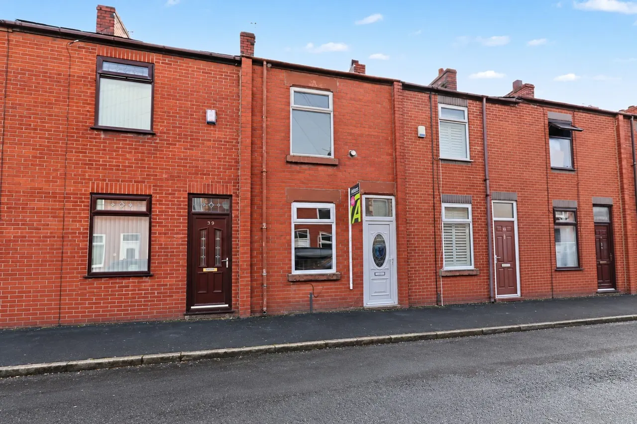 2 bed house to rent, Edgeworth Street, St. Helens, WA9
