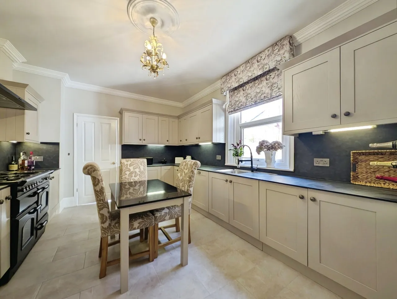 The Poplars, Gosforth, Newcastle upon Tyne, Tyne and Wear, NE3, photo 3