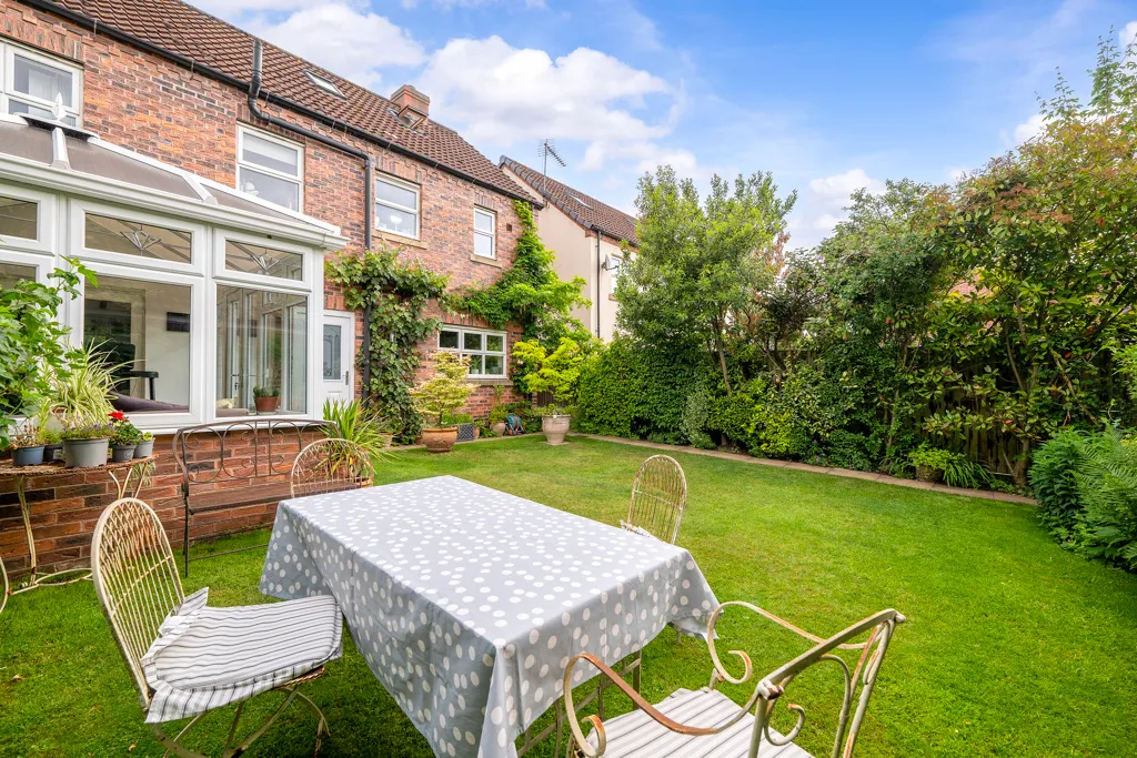 Raven's View, Witham St. Hughs, LN6, photo 20