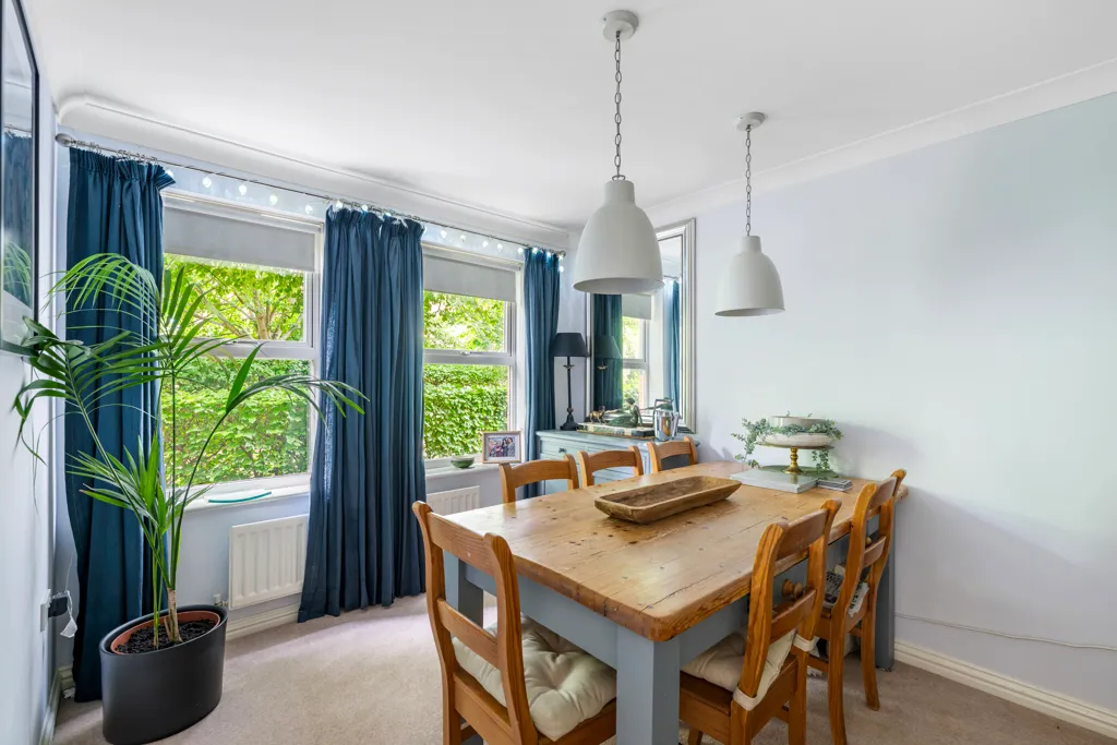 Raven's View, Witham St. Hughs, LN6, photo 8
