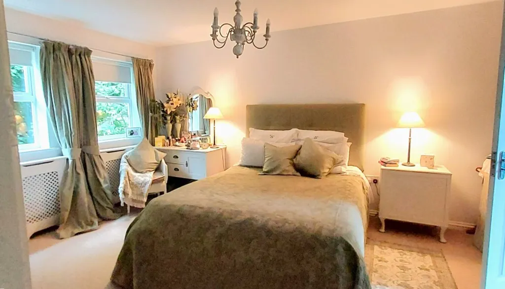 Raven's View, Witham St. Hughs, LN6, photo 15