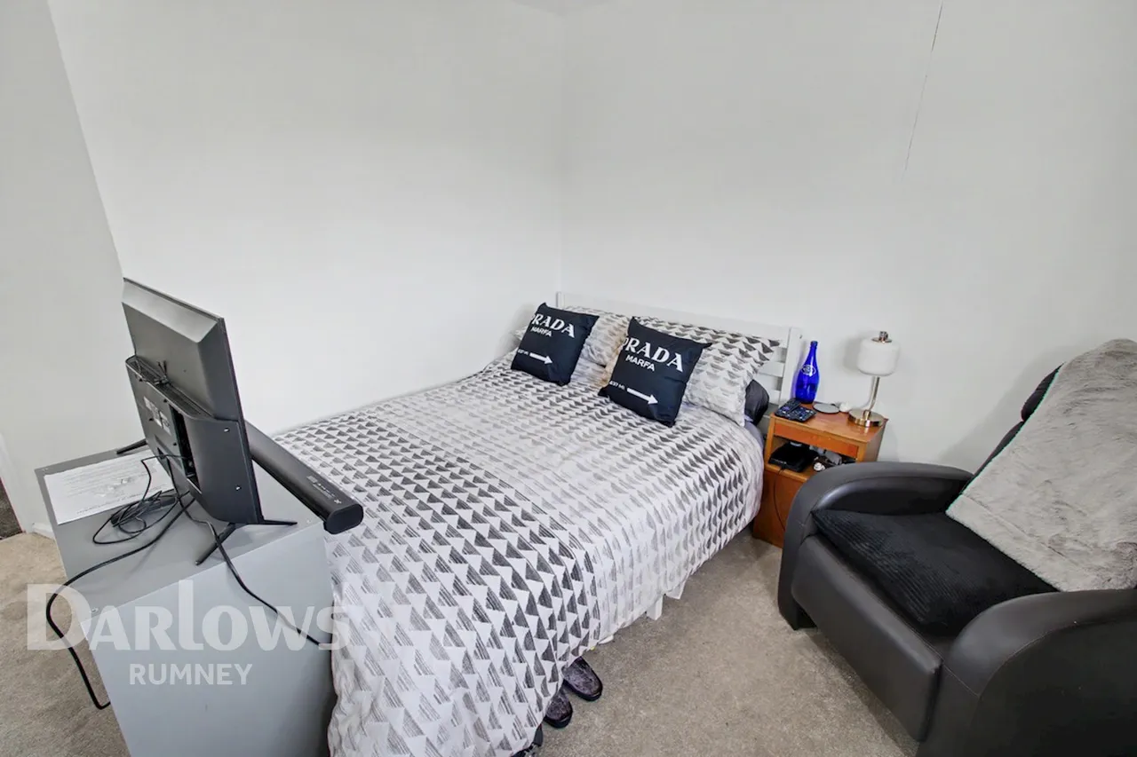 Macaulay Avenue, Cardiff, photo 10