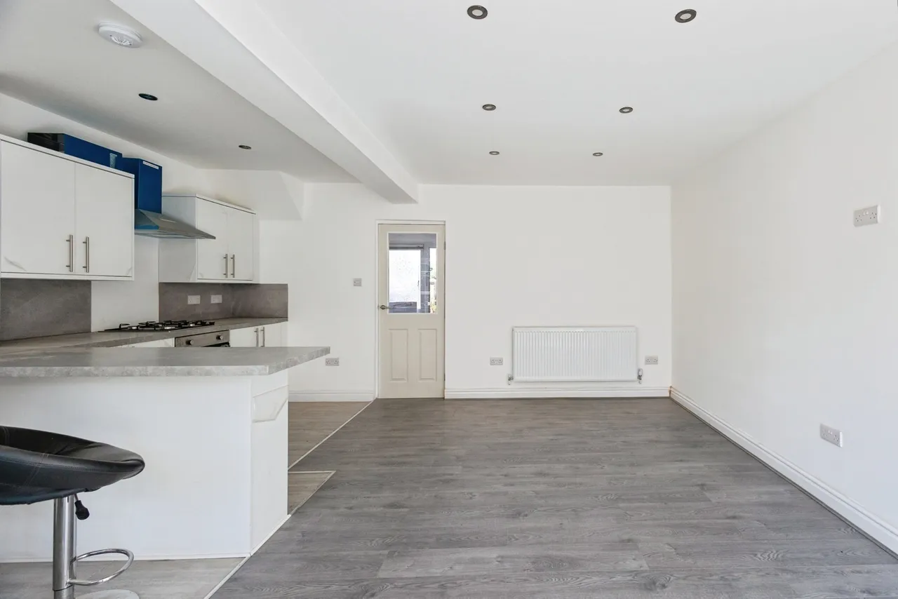Moorton Avenue, Manchester, Greater Manchester, M19, photo 6