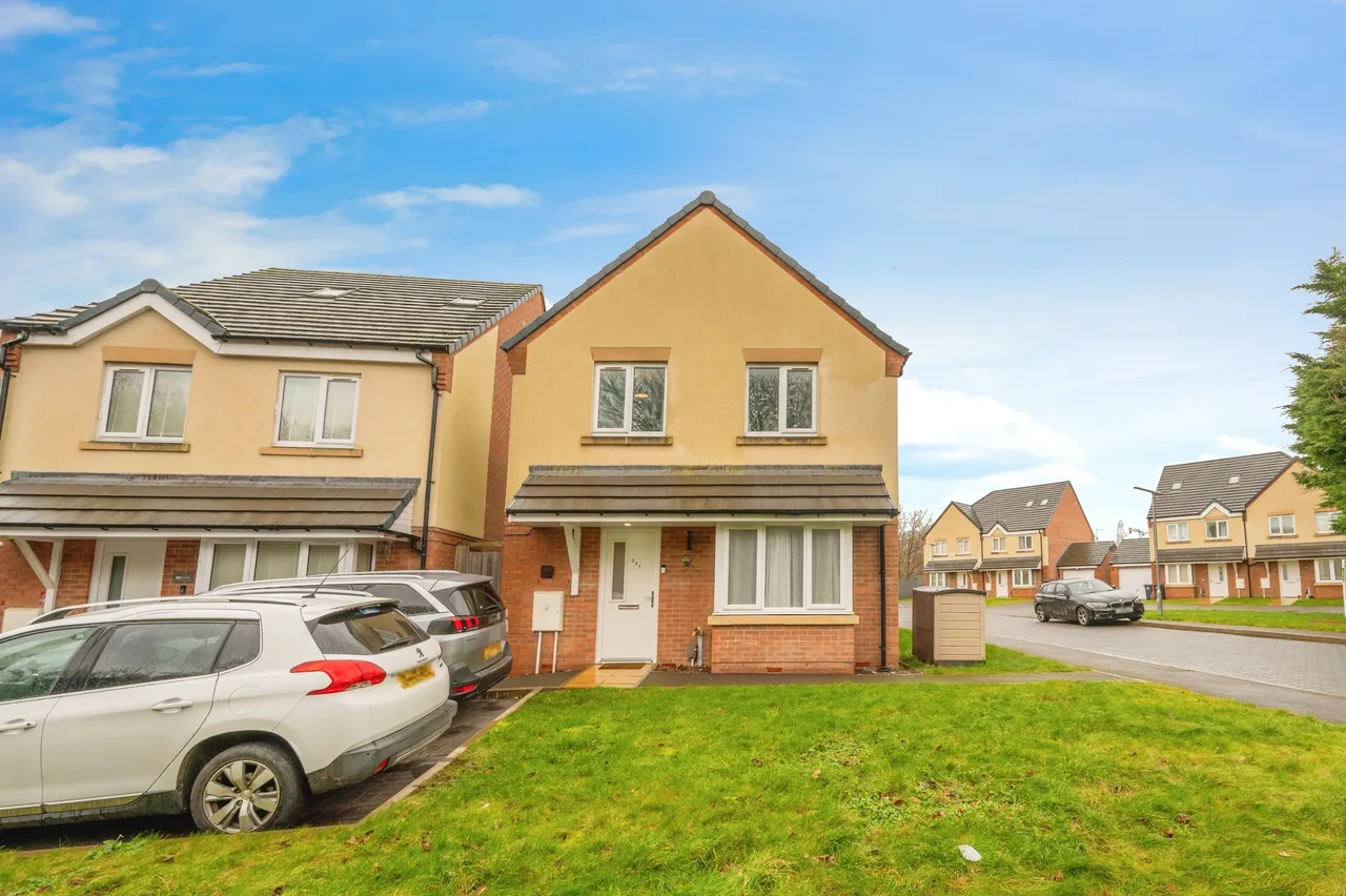4 bed house for sale, Groveley Lane, Longbridge, B31