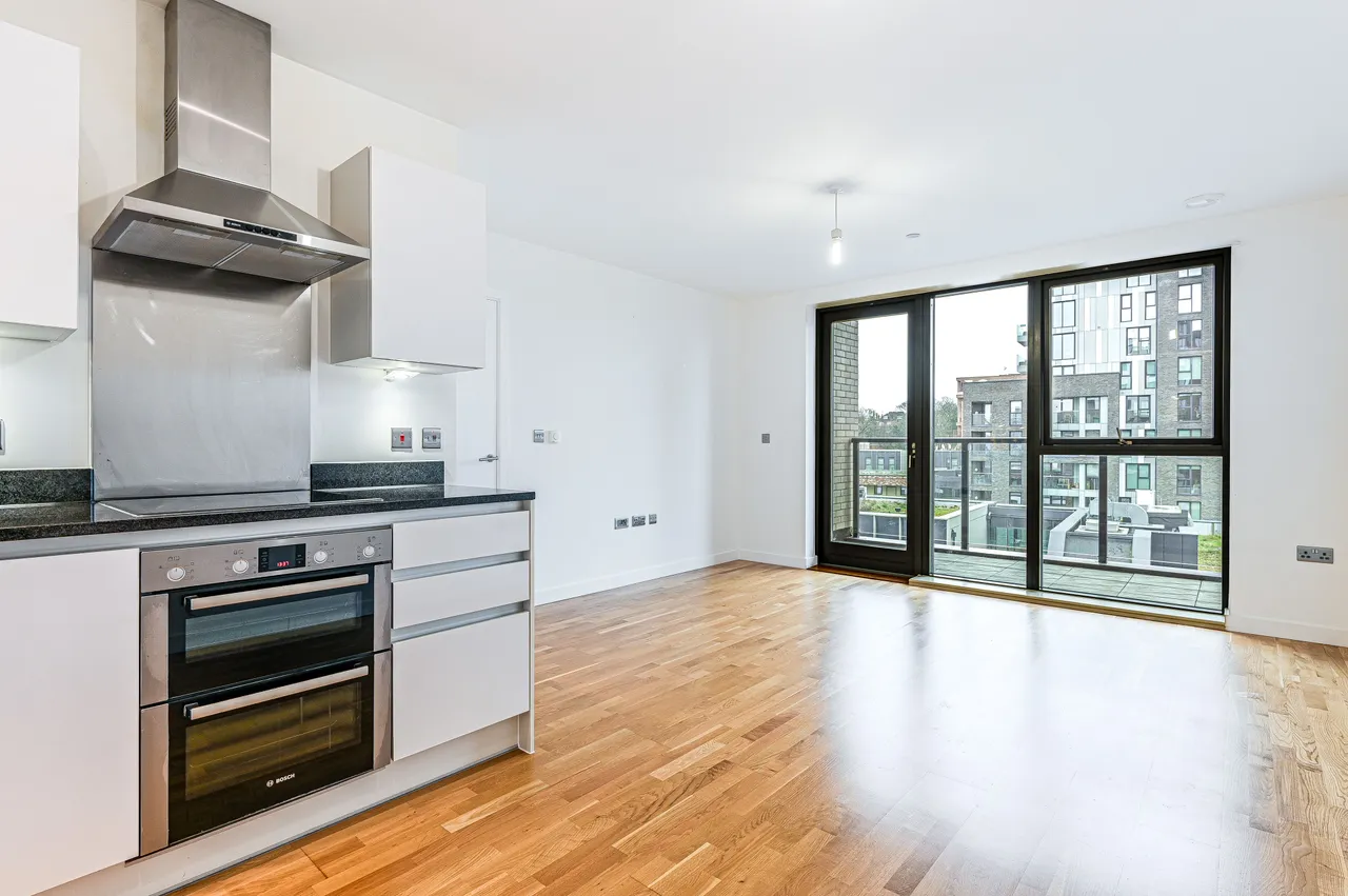 Flat 51, Centenary Heights, Larkwood Avenue, London, photo 12