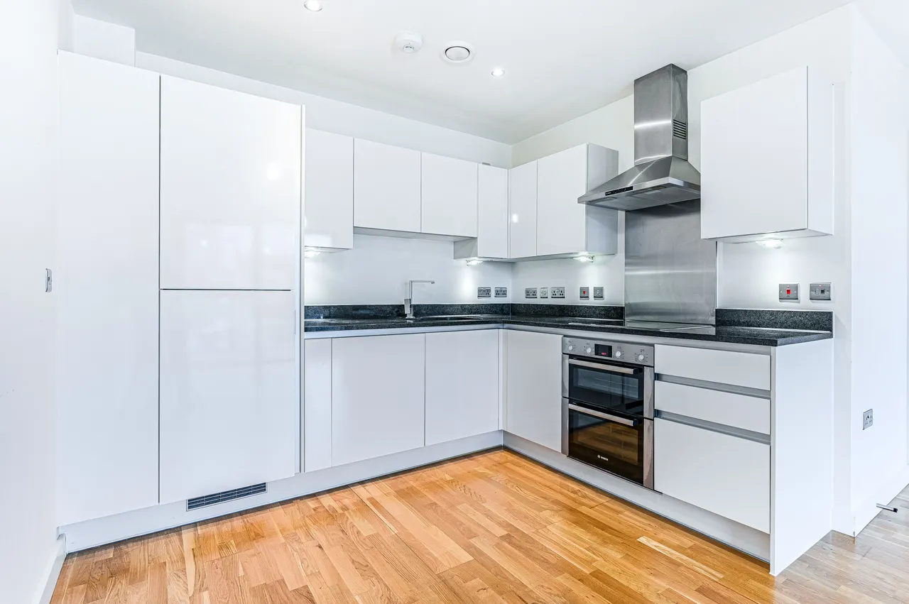 Flat 51, Centenary Heights, Larkwood Avenue, London, photo 10