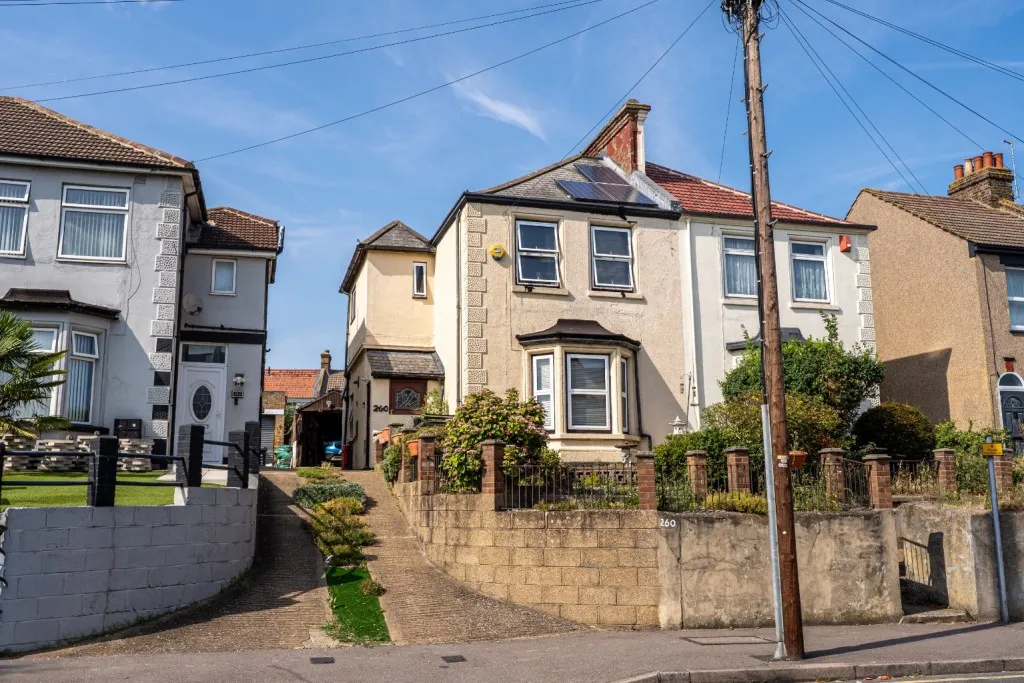 Old Road West, Gravesend, DA11, photo 21