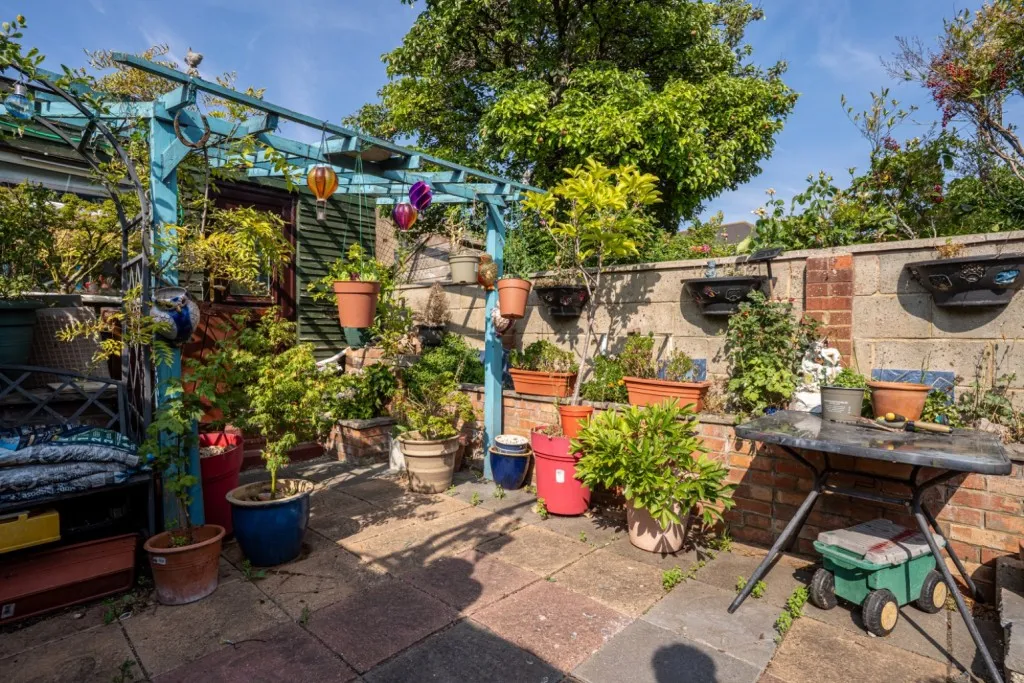 Old Road West, Gravesend, DA11, photo 22