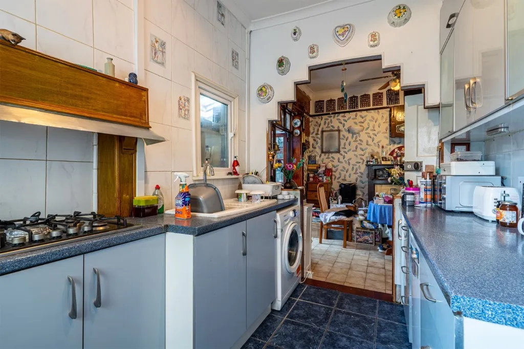 Old Road West, Gravesend, DA11, photo 18