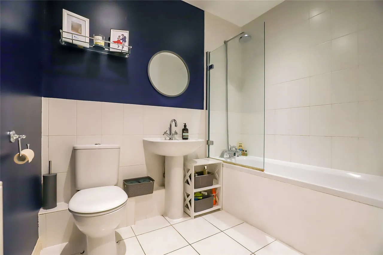 Russet Drive, St. Albans, Hertfordshire, AL4 0AZ, photo 7