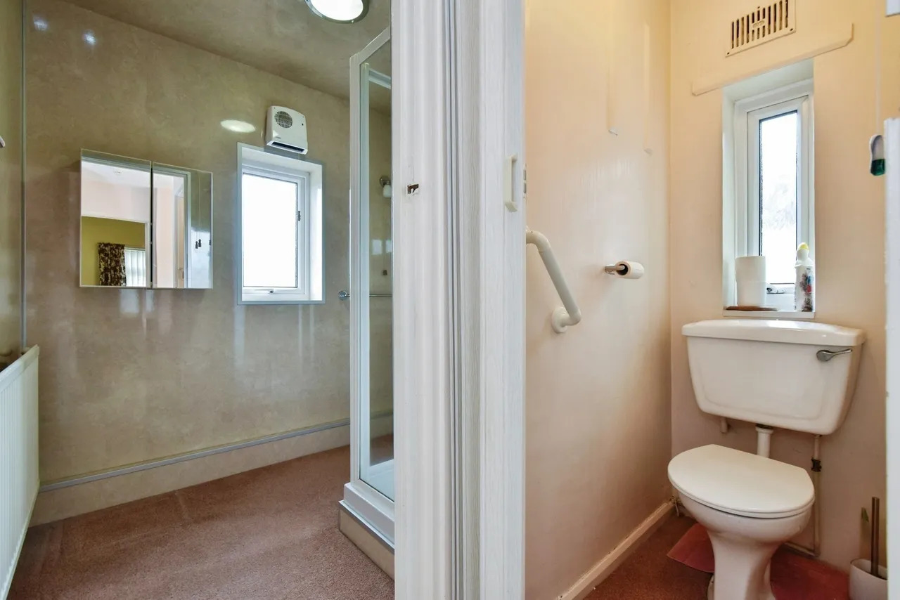 Lon Y Gruglas, Ammanford, SA18, photo 18