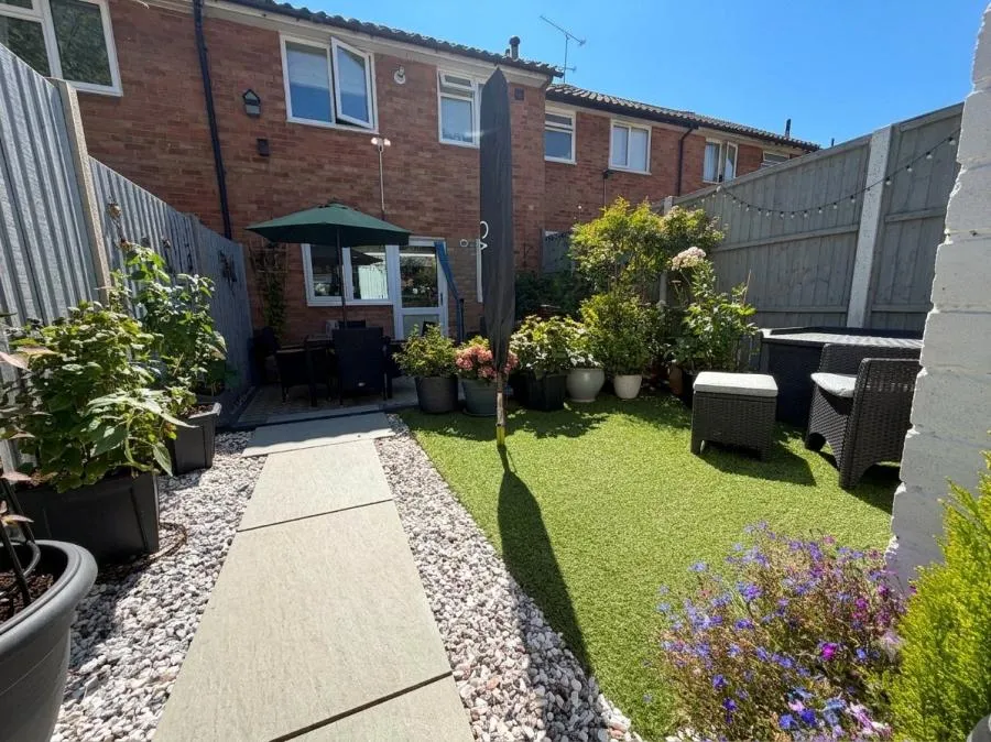 Freemantle Road, Bagshot, GU19, photo 12