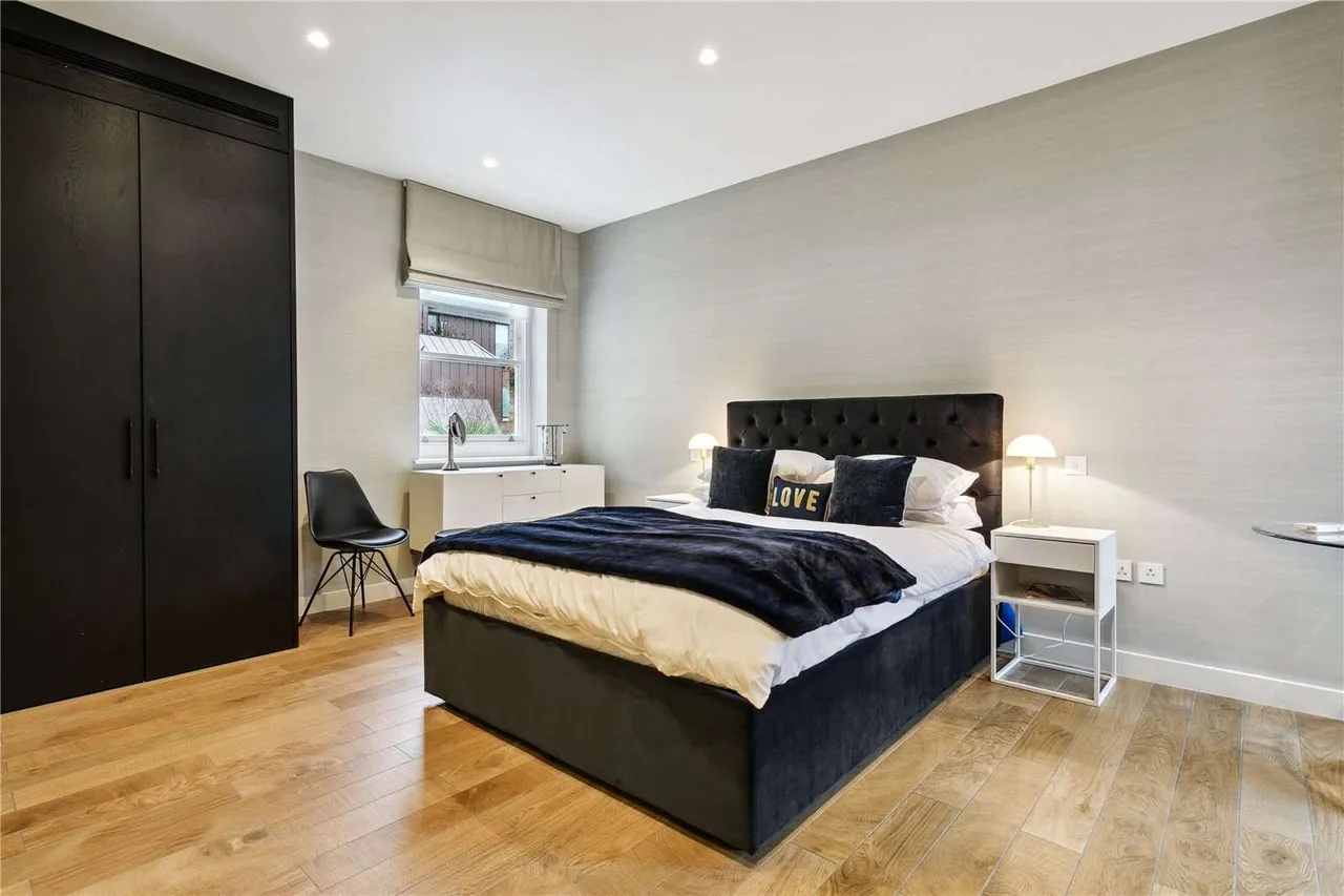 Hand & Flower Building, 617 Kings Road, Fulham, London, SW6 2ES, photo 6