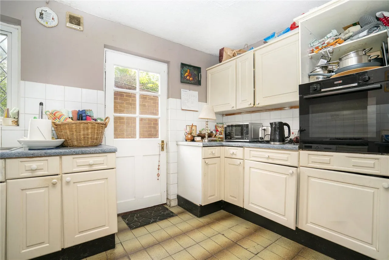 Clifford Road, Richmond, TW10, photo 4