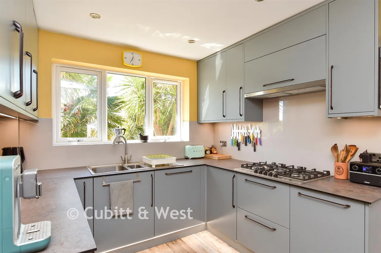 Bankside, Brighton, BN1, photo 21