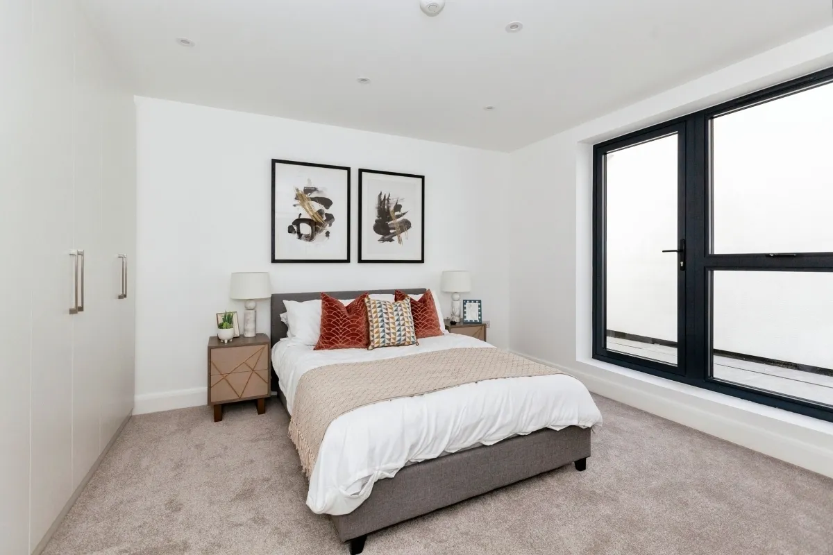 High Street, Slough, SL1, photo 5