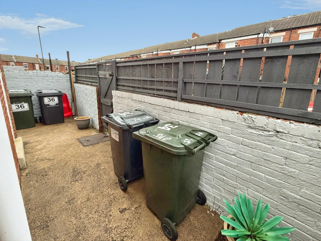 Oswin Avenue, Forest Hall, NE12, photo 15