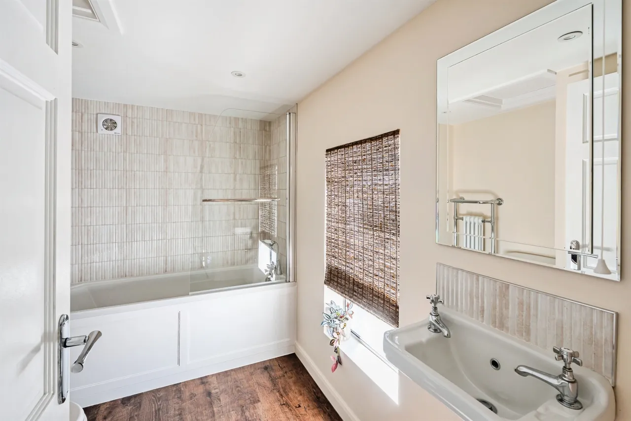Blatchington Road, Seaford, BN25, photo 13